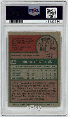 1975 BREWERS Robin Yount signed ROOKIE card Topps #223 PSA/DNA Slab AUTO RC