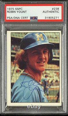 1975 Robin Yount Milwaukee Brewers Signed SSPC Trading Card (PSA/DNA Slabbed)