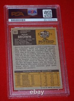 OAKLAND RAIDERS 1971 Topps #207 WILLIE BROWN Signed Autograph PSA/DNA Slabbed