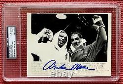 PSA/DNA slabbed signed ARCHIE MOORE autographed wire photo withROCKY MARCIANO