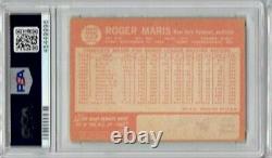 Roger Maris signed 1964 Topps Trading Card PSA DNA Slabbed Auto Yankees C461